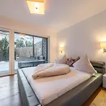Perauer Апартаменты