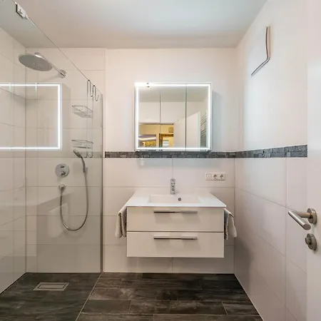 Perauer Apartament *