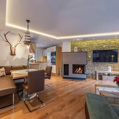 Perauer Apartament *